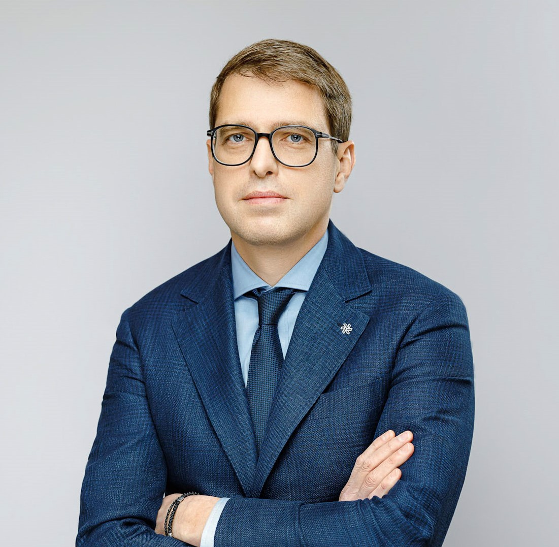Congratulations on the Machine Builders Day from Mikhail Potapov, CEO of Corum Group